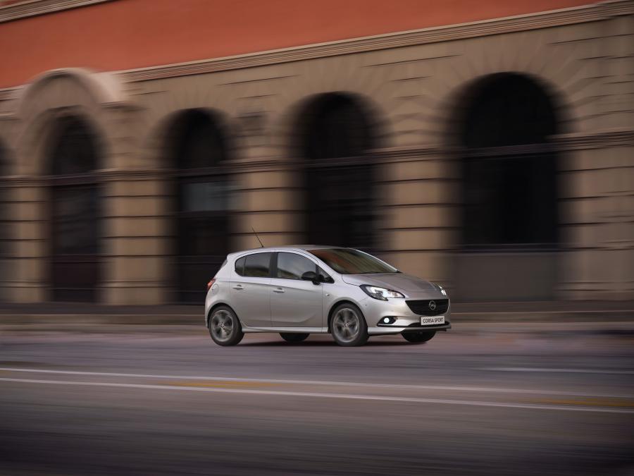  Opel Corsa Sport 2015 года  (фото 10 из 20)